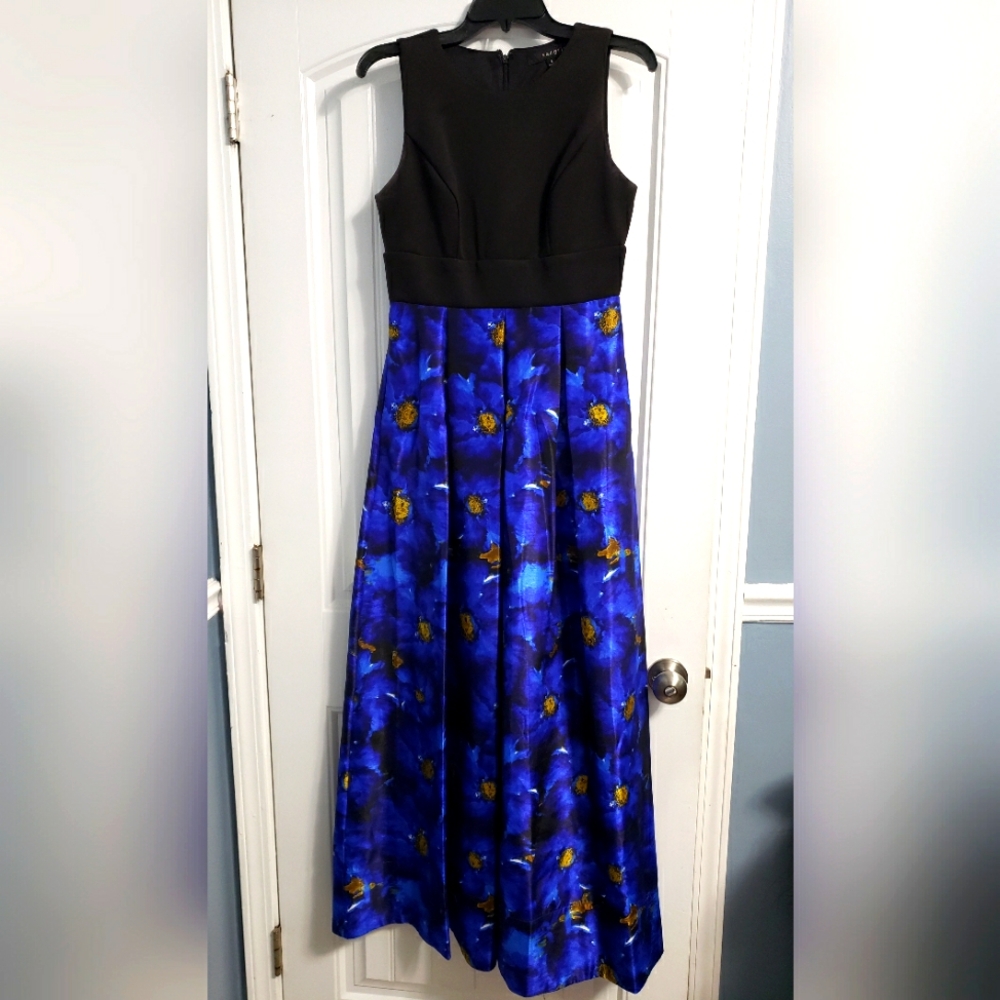 Black/Floral Floor Length Gown- With Pockets
